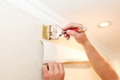 Pose de papier peint à Chantelle — revêtements muraux et toiles de verre